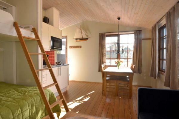 Bjorkhaga By Hotel Klintehamn Eksteriør billede